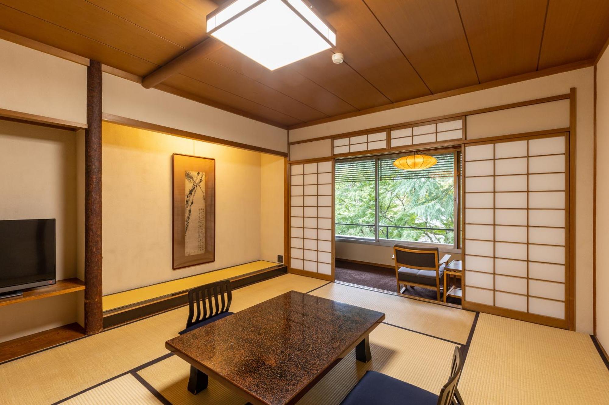 Yoshiike Ryokan Hakone Ruang foto