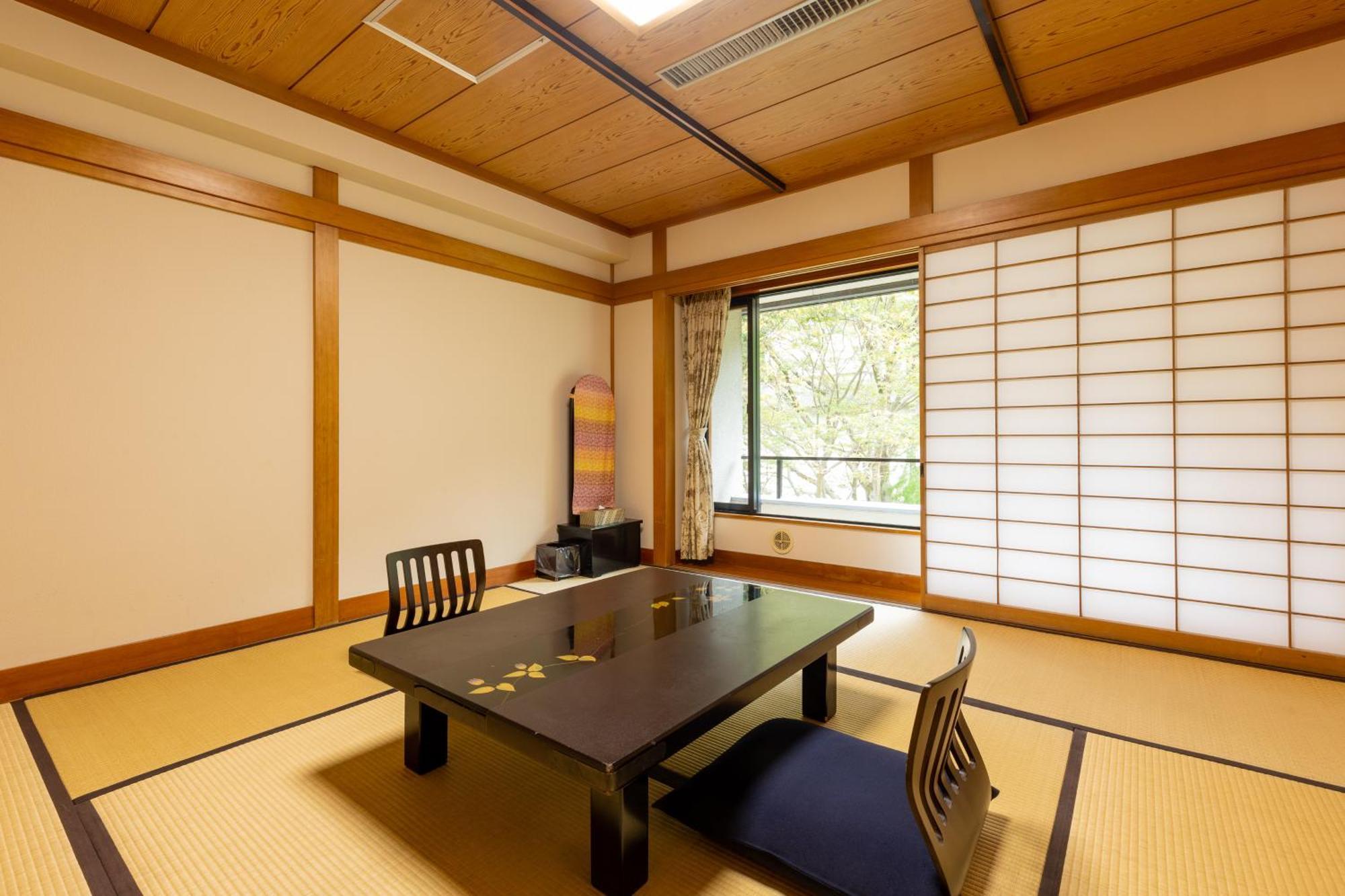 Yoshiike Ryokan Hakone Ruang foto